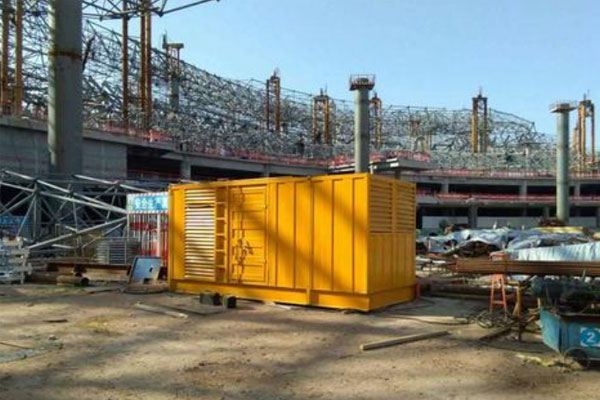双湖发电机出租如何判断空气滤清器是否需要更换？