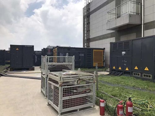 双湖除了定期检查，还有哪些方法可以及时发现接触式转速表探头的磨损？